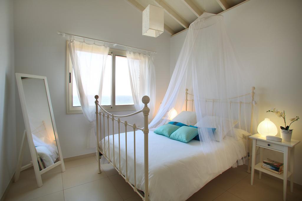 House 7, The Artisan Resort Protaras Oda fotoğraf